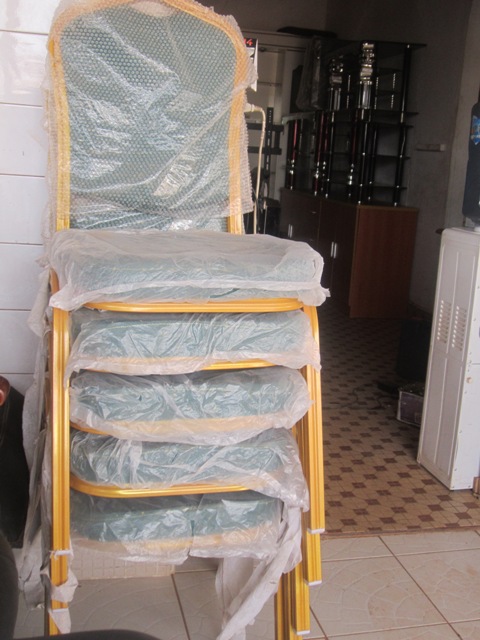 DAOUEGA chaises vertes