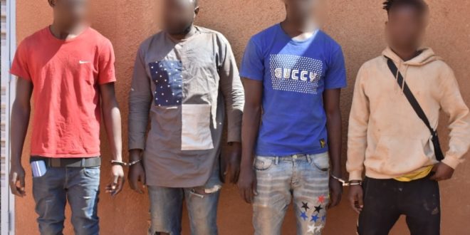 Lutte contre l’insécurité urbaine : un groupe de 4 présumés bandits armés arrêtés par la police près de Ouagadougou en décembre 2021