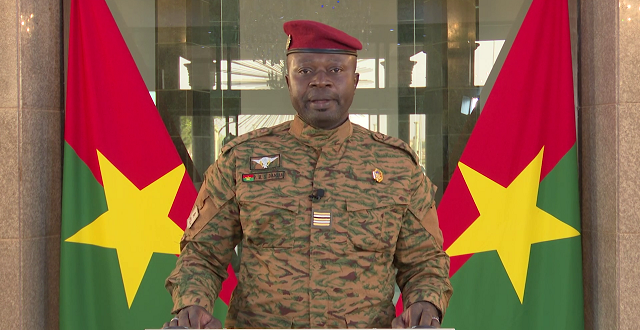 Burkina Faso : un langage de vérité du chef de l’État Lieutenant-colonel DAMIBA aux acteurs politiques et sociaux
