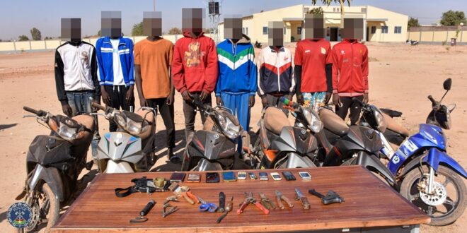 Agressions et vols à main armée : 8 présumés gangsters arrêtés par la police à Ouagadougou en février 2023